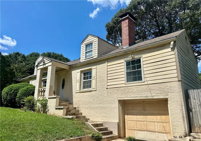 Photo 3 of Single family home for sale at 1686 Flat Shls Rd SE, Atlanta, GA 30316 | MLS# 7838596 | Listing updated on 2026-10-31