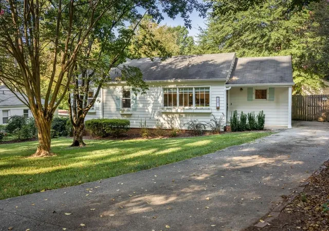 Photo 3 of Single family home for sale at 1241 Oldfield Rd, Decatur, GA 30030 | MLS# 7837659 | Listing updated on 2026-09-19