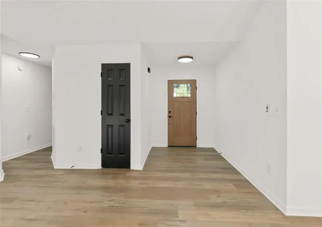 Photo 4 of Single family home for sale at 1443 Pebble Ridge Ln, Hampton, GA 30228 | MLS# 7860359 | Listing updated on 2026-10-29