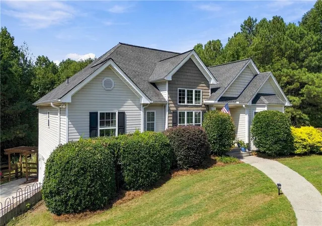 Photo 2 of Single family home for sale at 107 Nelson Ridge Dr, Ball Ground, GA 30107 | MLS# 7844663 | Listing updated on 2026-09-30