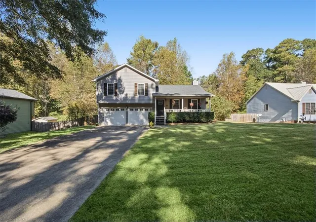 Photo 2 of Single family home for sale at 180 Wall Rd, Hiram, GA 30141 | MLS# 7859155 | Listing updated on 2026-10-27