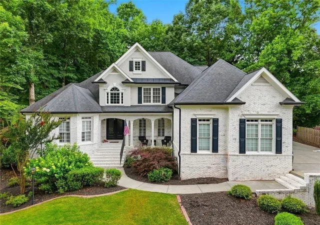Photo 2 of Single family home for sale at 5025 Towne Lake Hills N, Woodstock, GA 30189 | MLS# 7797763 | Listing updated on 2026-09-04