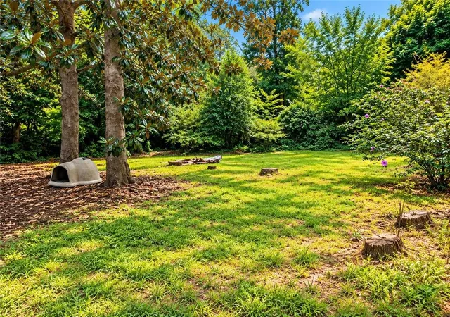 Photo 3 of Single family home for sale at 127 Ellendale Ln, Atlanta, GA 30318 | MLS# 7844579 | Listing updated on 2026-09-29