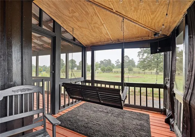 Photo 4 of Single family home for sale at 215 Erwin Rd, Adairsville, GA 30103 | MLS# 7838252 | Listing updated on 2026-09-18