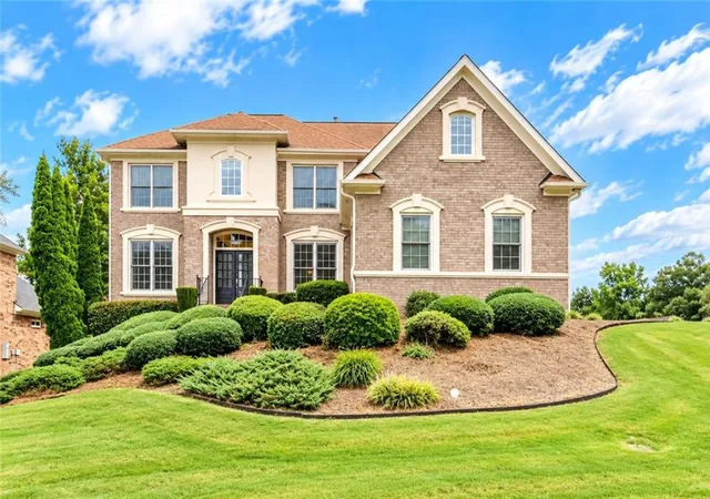 Photo 1 of Single family home for sale at 2690 Ivy Brk Ln, Buford, GA 30519 | MLS# 7837911 | Listing updated on 2026-09-16