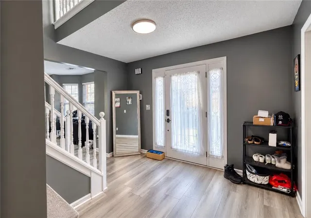 Photo 3 of Single family home for sale at 405 Canoga Ct, Mcdonough, GA 30253 | MLS# 7856394 | Listing updated on 2026-10-28