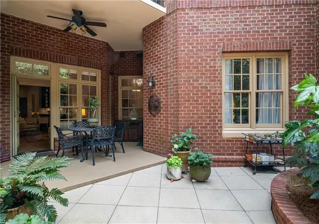 Photo 3 of Sale Pending at 1717 N Decatur Rd Ne #T20, Atlanta, GA 30307 | MLS# 7834139 | Listing updated on 2026-09-29