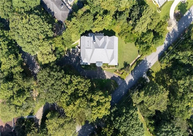 Photo 2 of Single family home for sale at 4430 Mount Paran Pkwy Nw, Atlanta, GA 30327 | MLS# 7827627 | Listing updated on 2026-09-22
