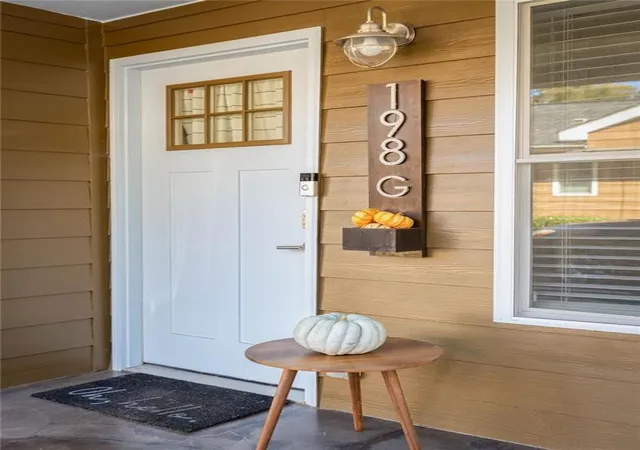 Photo 1 of Single family home for sale at 198 Clay St SE, Atlanta, GA 30317 | MLS# 7858047 | Listing updated on 2026-10-29