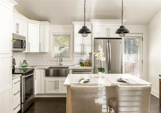 Photo 3 of Single family home for sale at 198 Clay St SE, Atlanta, GA 30317 | MLS# 7858047 | Listing updated on 2026-10-29