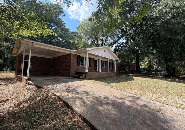 Photo 2 of Sale Pending at 23 Cashtown Rd, Aragon, GA 30104 | MLS# 7835307 | Listing updated on 2026-09-24