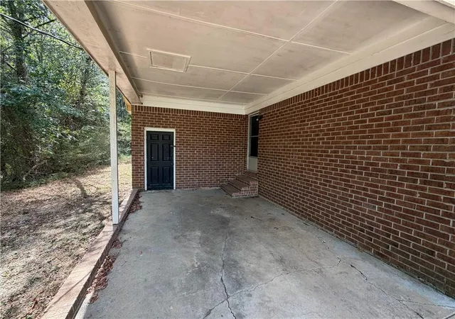 Photo 3 of Sale Pending at 23 Cashtown Rd, Aragon, GA 30104 | MLS# 7835307 | Listing updated on 2026-09-24