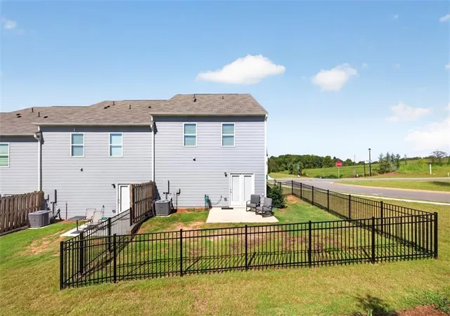 Photo 1 of Sale Pending at 181 Deerberry Dr, Jasper, GA 30143 | MLS# 7826984 | Listing updated on 2026-10-28