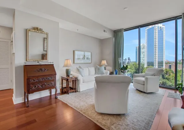 Photo 2 of Condo for sale at 2795 Peachtree Rd NE #1205, Atlanta, GA 30305 | MLS# 7828839 | Listing updated on 2026-09-11