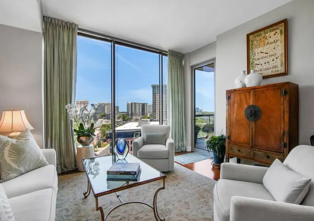 Photo 4 of Condo for sale at 2795 Peachtree Rd NE #1205, Atlanta, GA 30305 | MLS# 7828839 | Listing updated on 2026-09-11