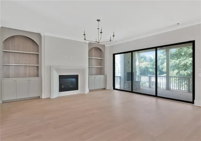 Photo 4 of Single family home for sale at 3465 Hildon Cir, Atlanta, GA 30341 | MLS# 7830249 | Listing updated on 2026-09-20