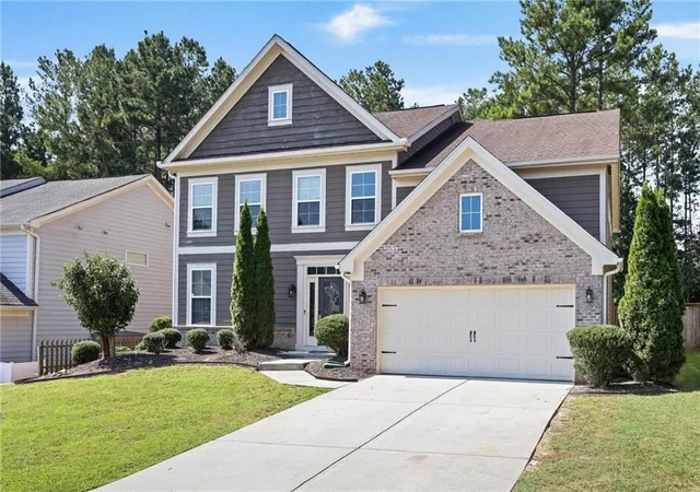Photo 2 of Single family home for sale at 90 Floating Leaf Way, Dallas, GA 30132 | MLS# 7832735 | Listing updated on 2026-09-05