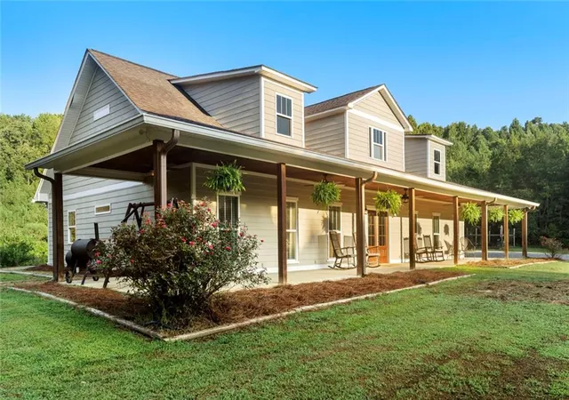 Photo 3 of Single family home for sale at 355 Orchard Rd, Summerville, GA 30747 | MLS# 7822609 | Listing updated on 2026-09-04