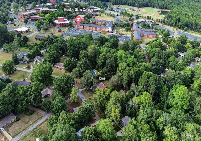 Photo 39 of Sale Pending at 200 1/ Pine St, Barnesville, GA 30204 | MLS# 7839532 | Listing updated on 2026-10-05