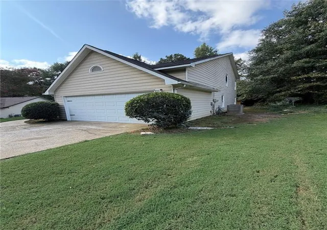 Photo 2 of Single family home for sale at 225 Kimball Ridge Ct, Johns Creek, GA 30022 | MLS# 7842083 | Listing updated on 2026-09-24