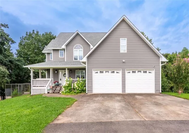Photo 2 of Single family home for sale at 271 Big Sky Ln, Jasper, GA 30143 | MLS# 7811910 | Listing updated on 2026-09-21