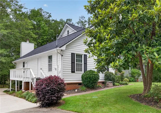 Photo 3 of Single family home for sale at 9355 W Union Hl Rd, Winston, GA 30187 | MLS# 7813946 | Listing updated on 2026-09-17