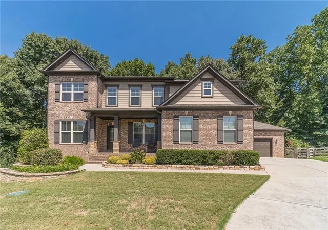 Photo 1 of Single family home for sale at 9240 Holly Wood Dr, Gainesville, GA 30506 | MLS# 7824803 | Listing updated on 2026-10-24