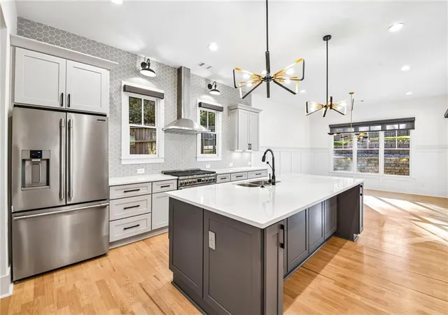 Photo 1 of Single family home for sale at 2073 Candler Rd SE, Atlanta, GA 30317 | MLS# 7859227 | Listing updated on 2026-10-30