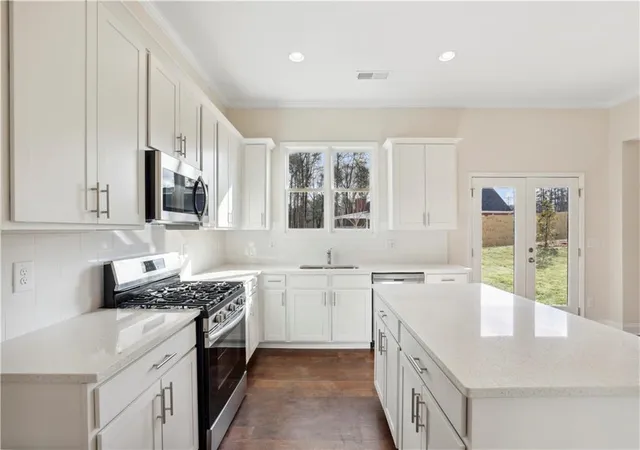 Photo 3 of Single family home for sale at 5907 Crk Indian Dr, Sugar Hill, GA 30518 | MLS# 7839507 | Listing updated on 2026-09-19