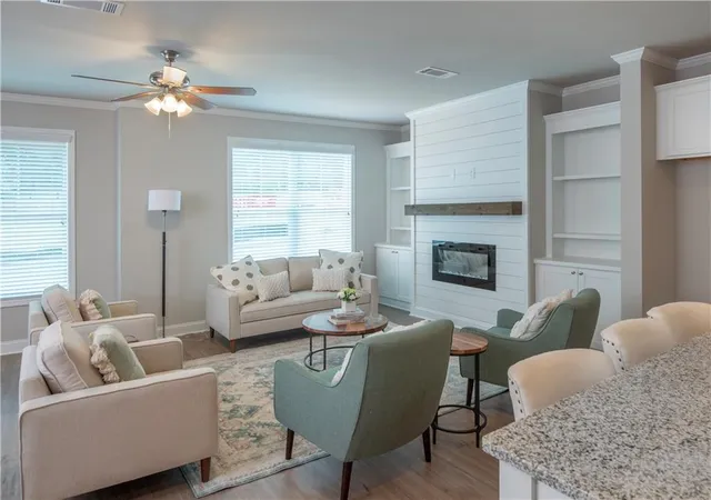 Photo 3 of Townhouse for sale at 5357 Gray Birch Bnd, Flowery Branch, GA 30542 | MLS# 7844097 | Listing updated on 2026-09-25