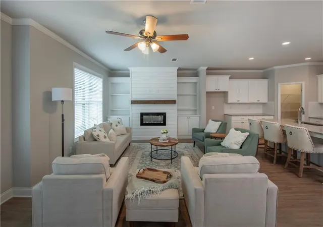 Photo 4 of Townhouse for sale at 5357 Gray Birch Bnd, Flowery Branch, GA 30542 | MLS# 7844097 | Listing updated on 2026-09-25