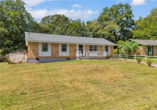 Photo 2 of Sale Pending at 8229 Kendrick Rd, Jonesboro, GA 30238 | MLS# 7833929 | Listing updated on 2026-09-12