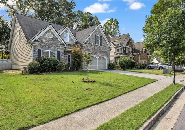 Photo 2 of Single family home for sale at 1081 Arbor Grv Rd, Buford, GA 30518 | MLS# 7842070 | Listing updated on 2026-10-17