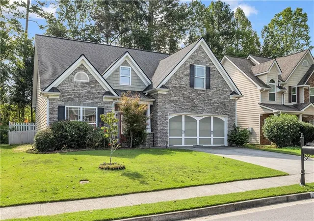 Photo 3 of Single family home for sale at 1081 Arbor Grv Rd, Buford, GA 30518 | MLS# 7842070 | Listing updated on 2026-10-17