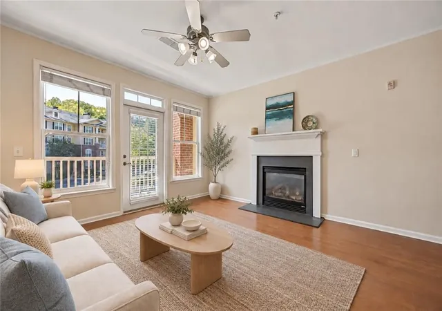 Listing Photo 1 - Condo for sale in building located at 3150 Woodwalk Dr Se, Atlanta, GA 30339 - Unit #3206