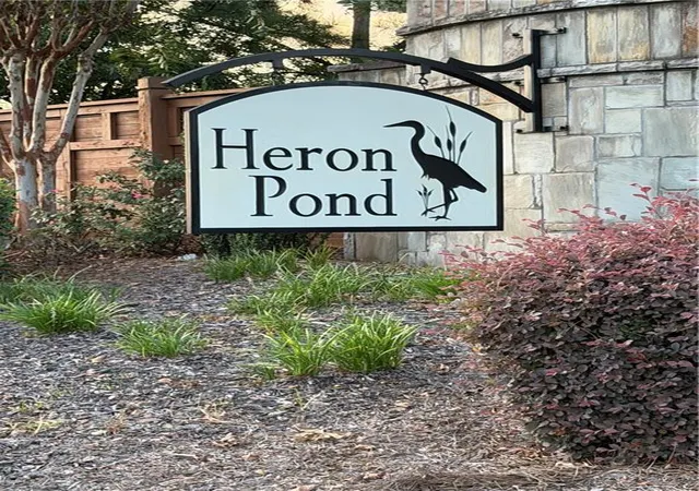 Photo 2 of Sale Pending at 529 Audubon Cir, Woodstock, GA 30188 | MLS# 7833132 | Listing updated on 2026-10-04