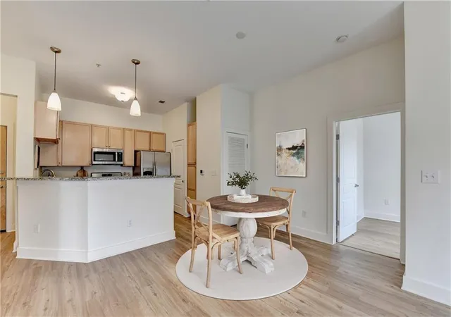 Photo 1 of Condo for sale at 799 Hammond Dr #123, Sandy Springs, GA 30328 | MLS# 7857132 | Listing updated on 2026-10-22