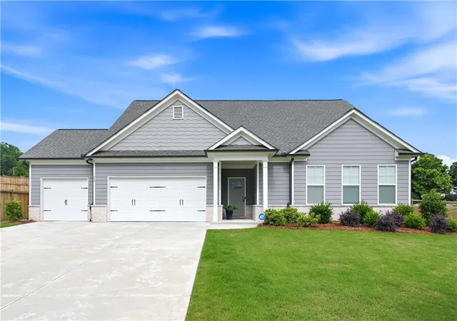 Photo 1 of Single family home for sale at 155 Cherokee Rose Ln, Hoschton, GA 30548 | MLS# 7841454 | Listing updated on 2026-10-08