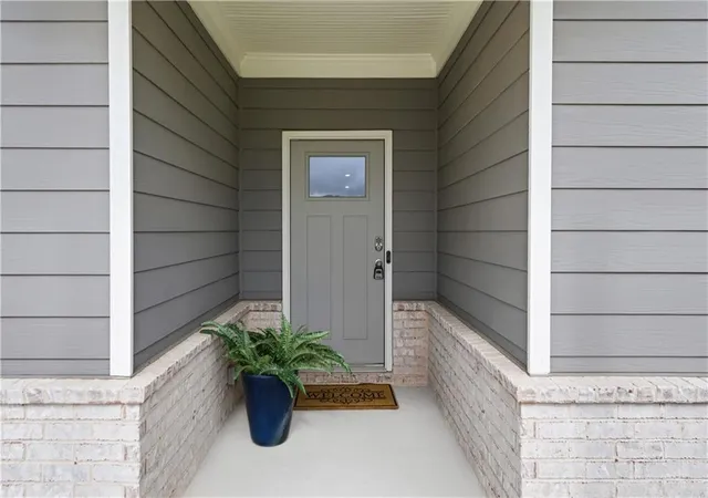 Photo 3 of Single family home for sale at 155 Cherokee Rose Ln, Hoschton, GA 30548 | MLS# 7841454 | Listing updated on 2026-10-08