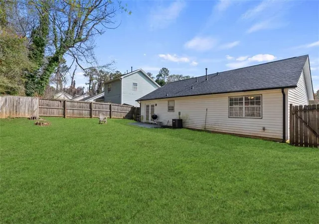 Photo 20 of Single family home for sale at 3444 Peachcrest Tr, Decatur, GA 30032 | MLS# 7830882 | Listing updated on 2026-09-02
