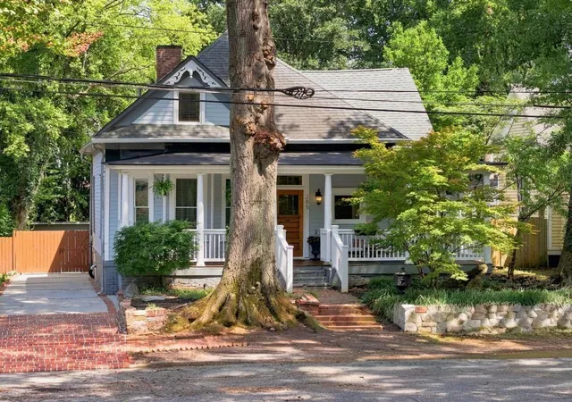 Photo 2 of Single family home for sale at 285 Alaska Ave Ne, Atlanta, GA 30312 | MLS# 7832164 | Listing updated on 2026-09-03
