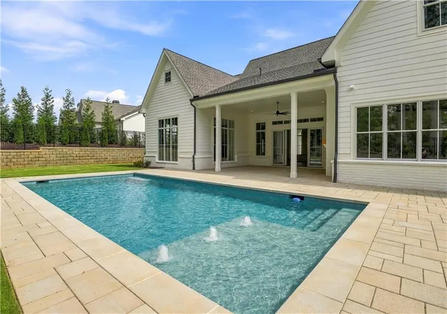 Photo 4 of Single family home for sale at 372 Night Fire Lane, Dawsonville, GA 30534 | MLS# 7827567 | Listing updated on 2026-10-30