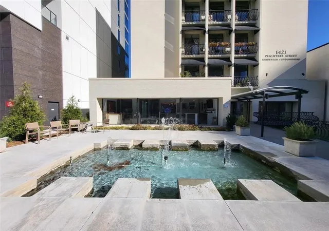 Listing Photo 1 - Condo for sale in building located at 1421 Peachtree St Ne, Atlanta, GA 30309 - Unit #311