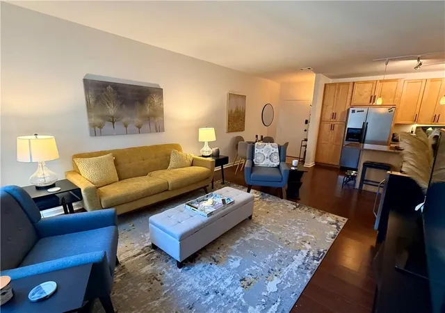 Photo 3 of Condo for sale at 1421 Peachtree St NE #311, Atlanta, GA 30309 | MLS# 7854519 | Listing updated on 2026-10-27