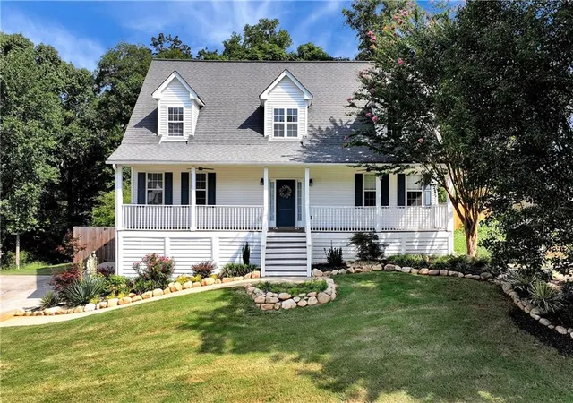 Photo 1 of Sale Pending at 8160 Castleberry Farms Dr, Gainesville, GA 30506 | MLS# 7834105 | Listing updated on 2026-09-09