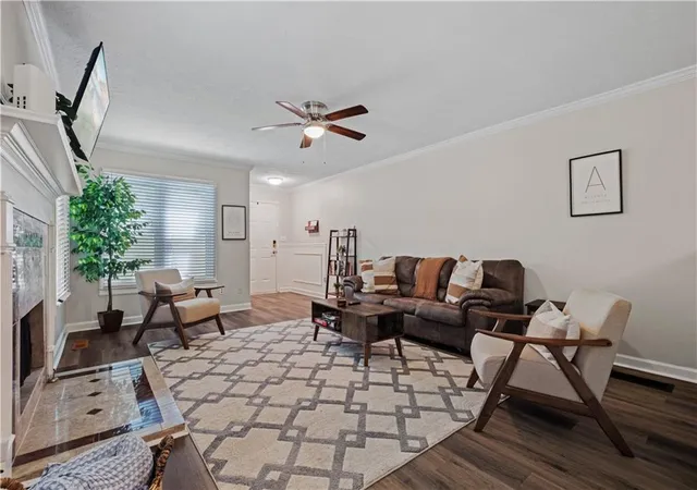 Photo 4 of Single family home for sale at 2671 Collier Dr NW, Atlanta, GA 30318 | MLS# 7817282 | Listing updated on 2026-09-14