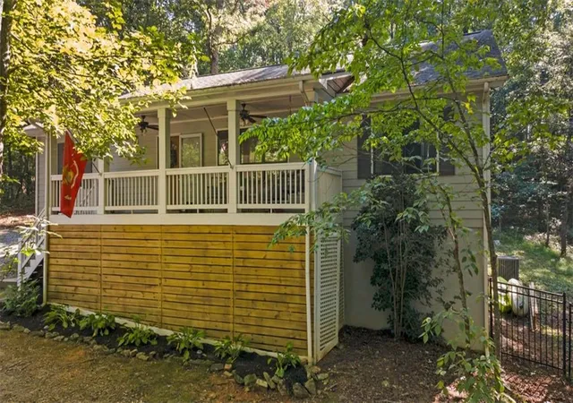 Photo 2 of Single family home for sale at 29 Chase Trl, Dawsonville, GA 30534 | MLS# 7829438 | Listing updated on 2026-09-08