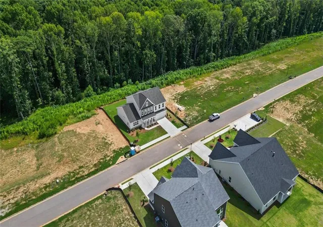 Photo 2 of Sale Pending at 159 Hidden Flds Way, Hoschton, GA 30548 | MLS# 7737299 | Listing updated on 2026-10-29