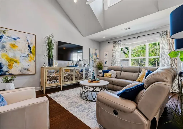 Photo 3 of Single family home for sale at 1529 Bungalow Ln NW, Atlanta, GA 30318 | MLS# 7831421 | Listing updated on 2026-09-13