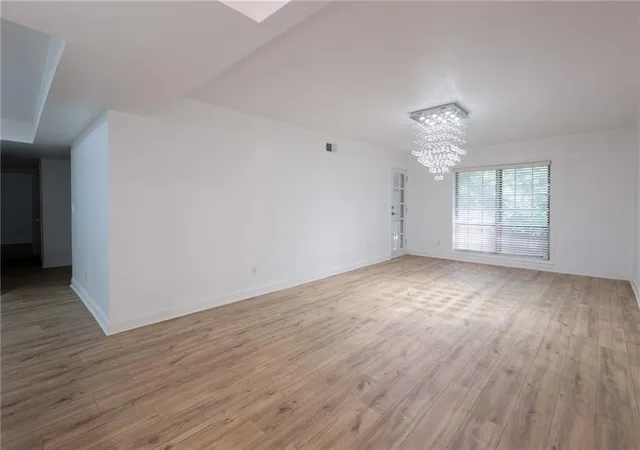 Photo 2 of Condo for sale at 6851 Roswell Rd #I11, Atlanta, GA 30328 | MLS# 7773499 | Listing updated on 2026-09-11